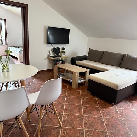 Apartment Atina Kotor Eksteriør bilde